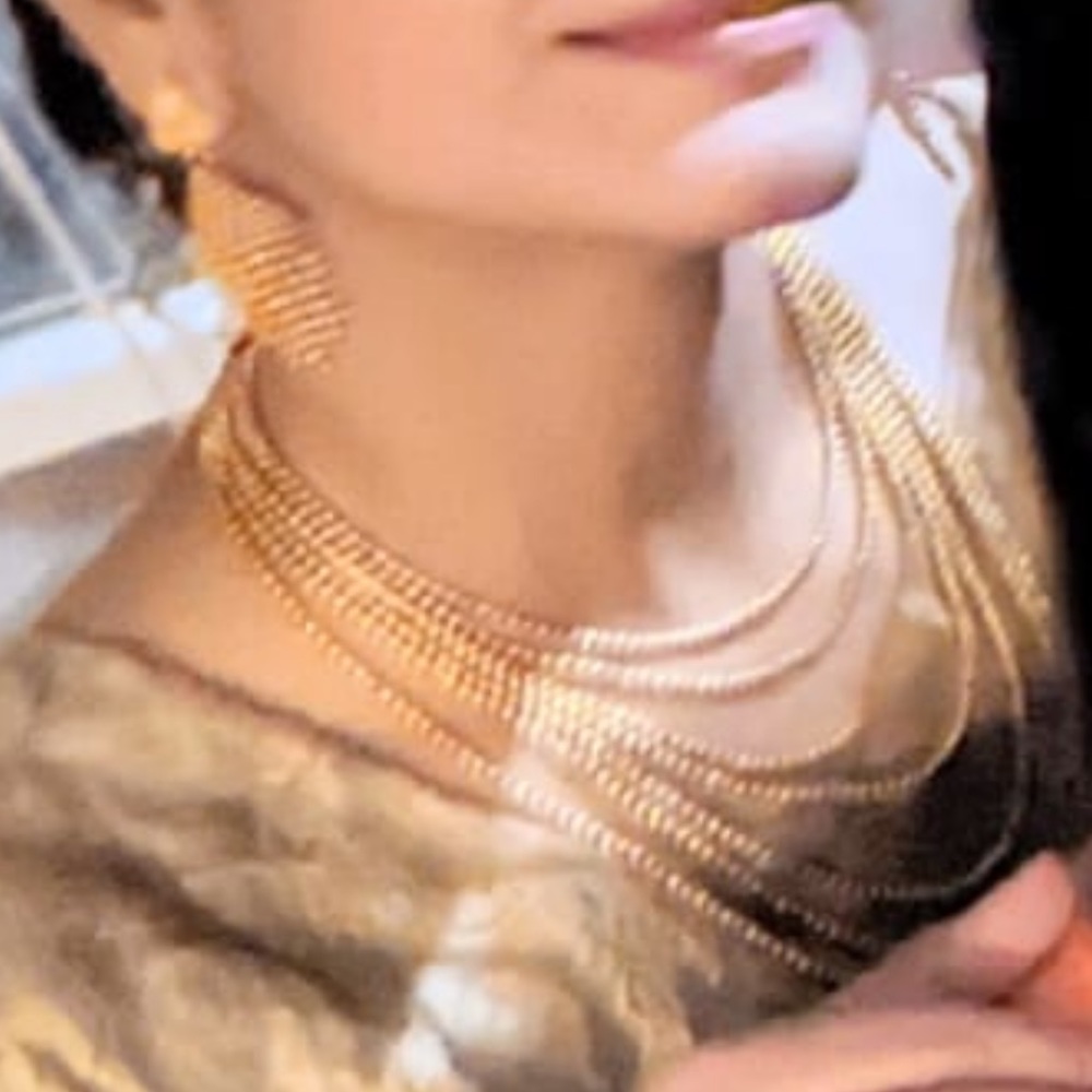 Gold necklace & earrings set